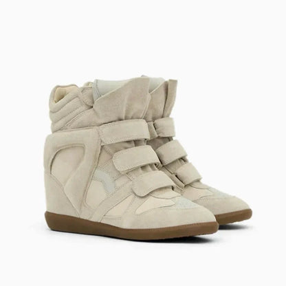 10'S WEDGE SNEAKER IN BEIGE