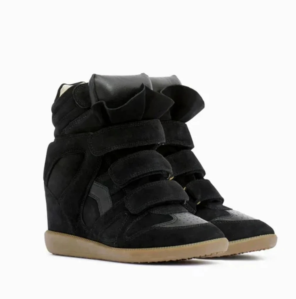 10'S WEDGE SNEAKER IN BLACK